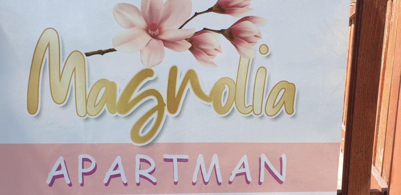 Magnolia Apartman Hajdúszoboszló المظهر الخارجي الصورة